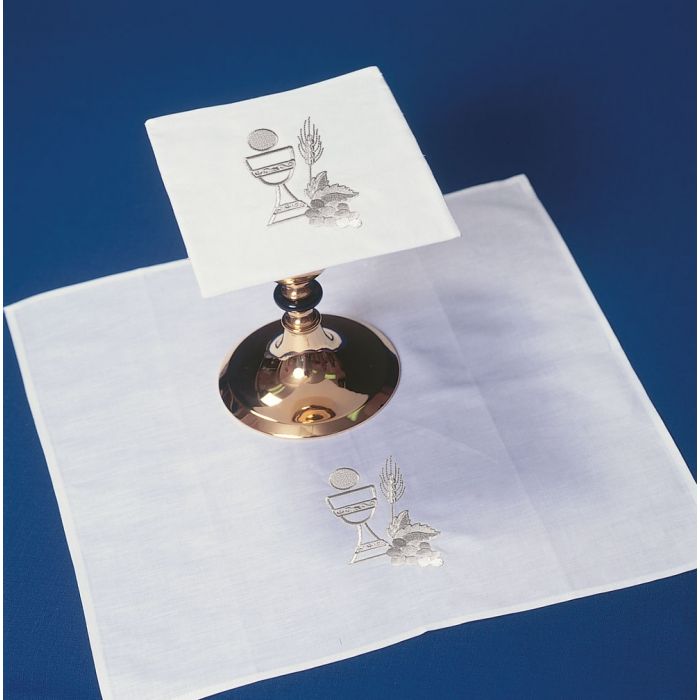 Chalice with Wheat and Communion Host Mass Linen Set