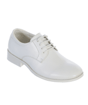 These boys first communion shoes feature a soft non shiny black patent leather.  These  black patent leather first communion shoes for boys are available while supplies last