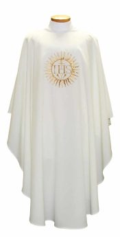 Crown and Nails Lenten Clergy Vestments