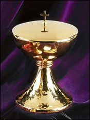 Communion Ciborium and Lid with Casted Node