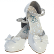 Girl’s flat First Communion shoes with rhinestone strap and bow